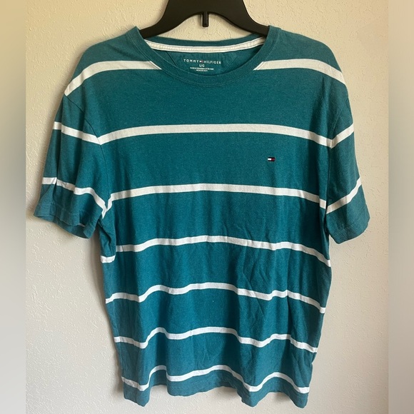 Men’s Tommy Hilfiger T-Shirt - Picture 1 of 5